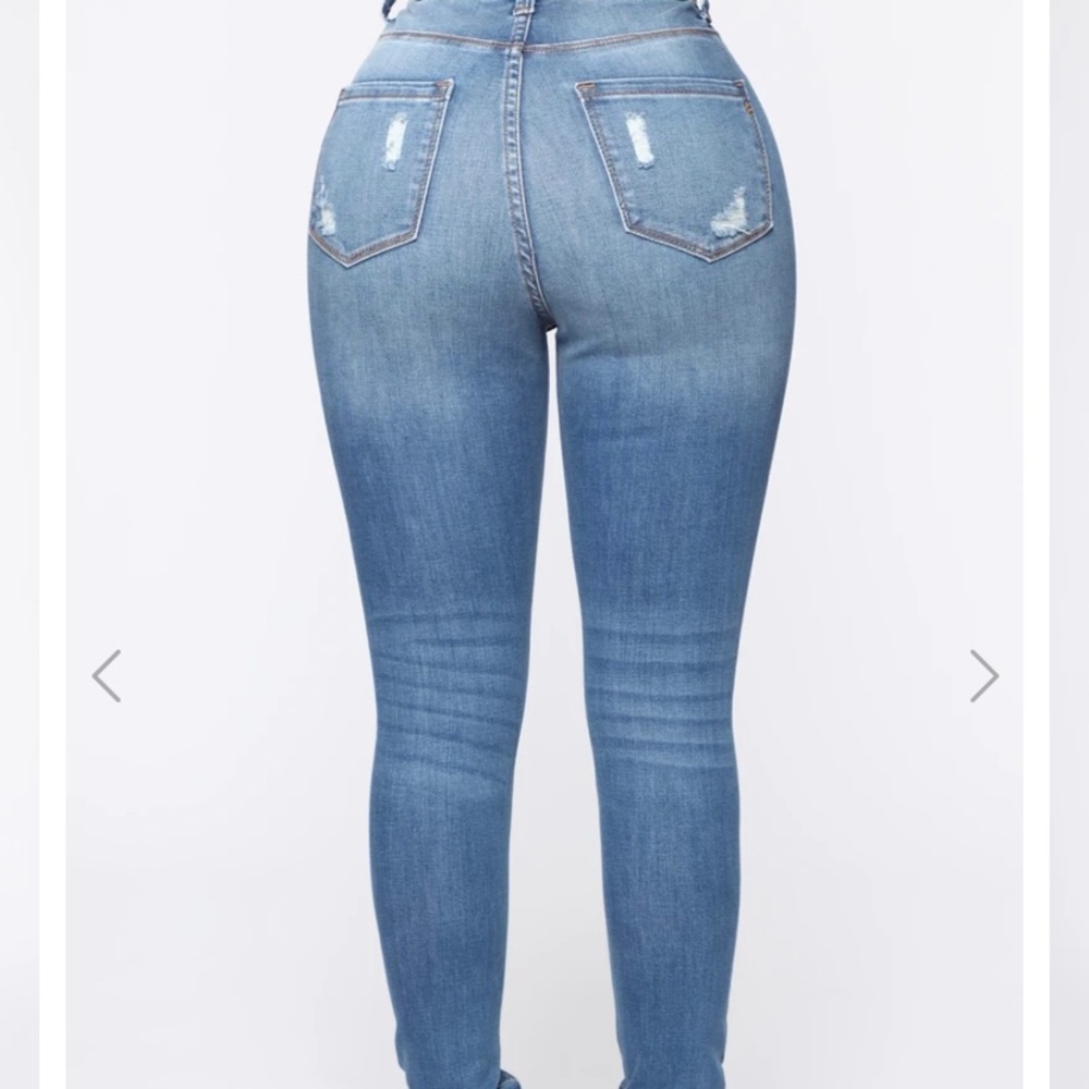 Fashion Nova Heavy Lifty Jeans